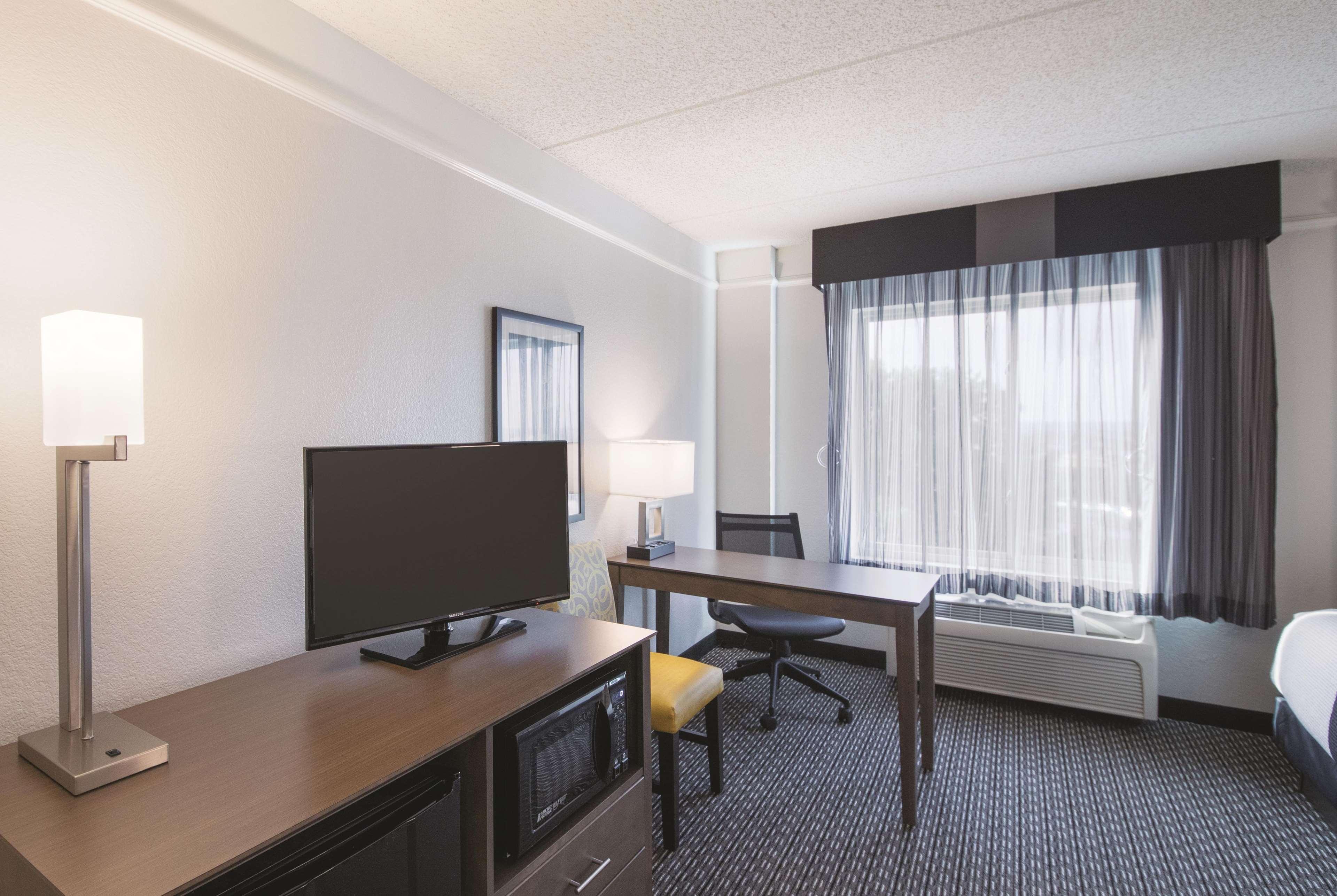La Quinta By Wyndham Austin Airport Otel Dış mekan fotoğraf