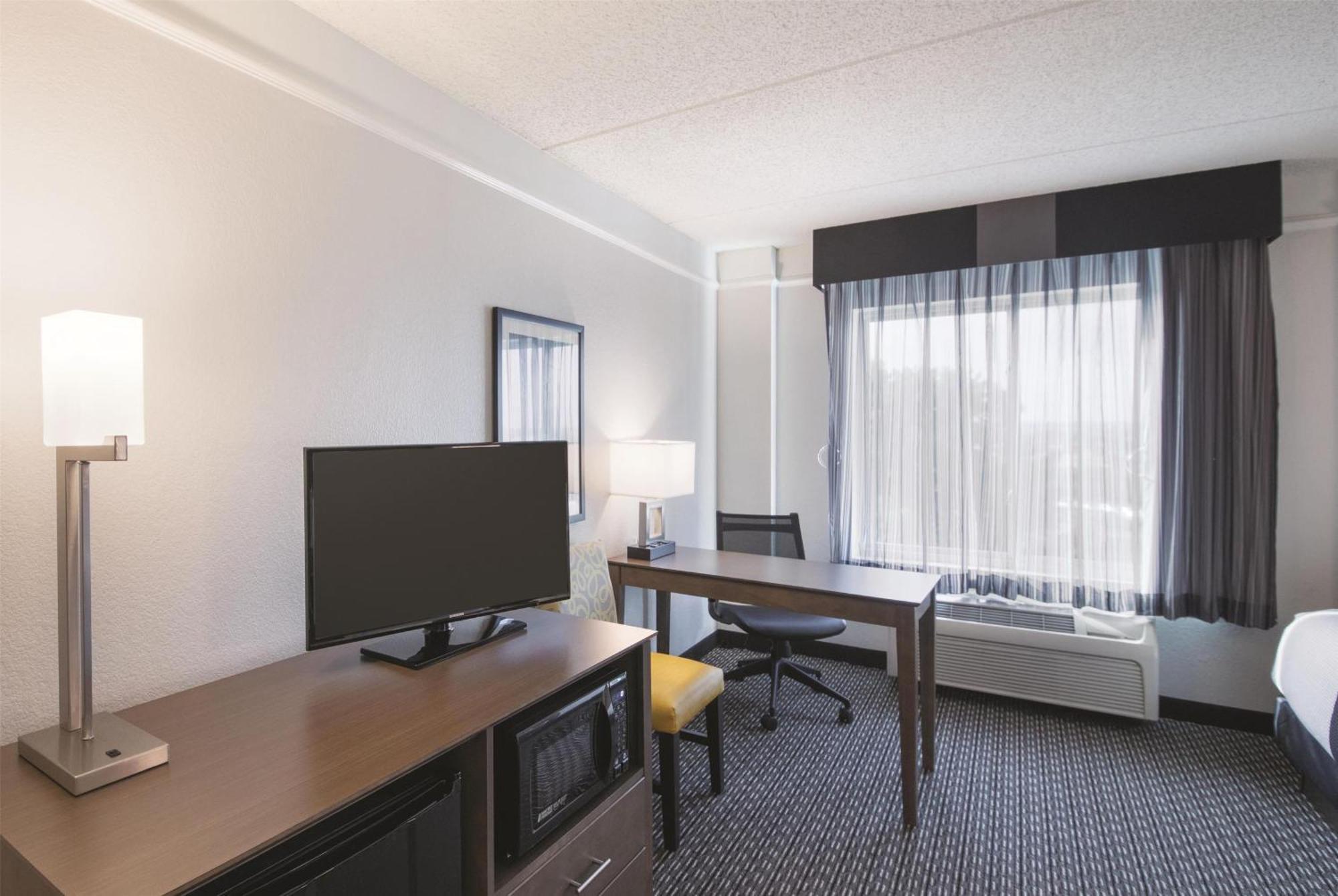 La Quinta By Wyndham Austin Airport Otel Dış mekan fotoğraf